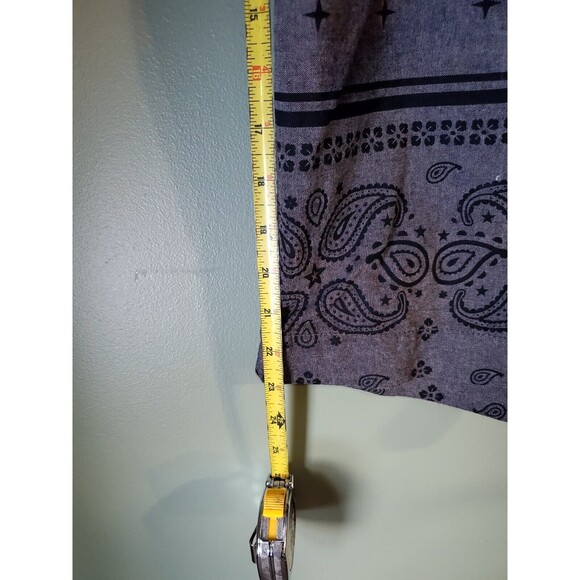 Ecko Unltd Mens Shorts Gray Black Paisley Pattern Size 32 Lightweight - Picture 4 of 9